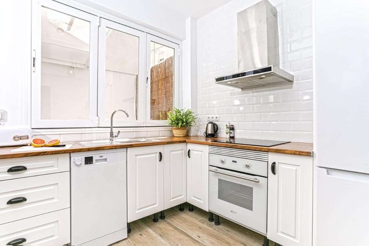 Precioso Apartamento Con Patio Málaga Exterior foto