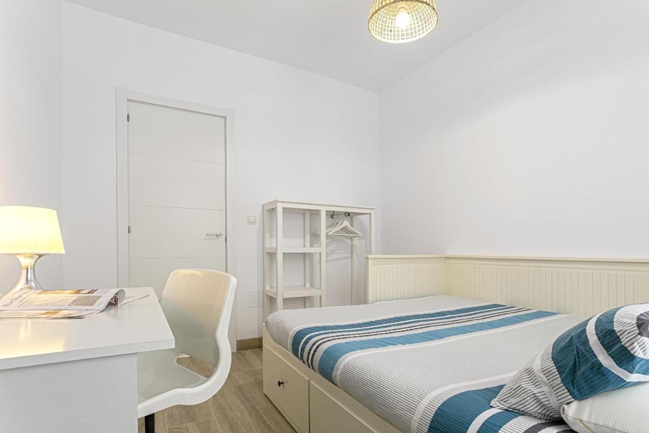 Precioso Apartamento Con Patio Málaga Exterior foto